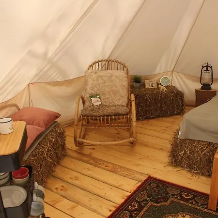 Glampingzelt Dachsburg Hébergement de vacances Ulmen